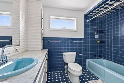 29 Bowman St, Malden, MA 02148 - Photo 23