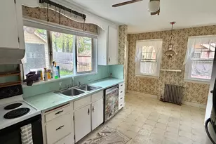 16 Ware Rd, Newton, MA 02466 - Photo 5