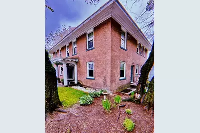 54 Ridgewood Pl, Springfield, MA 01103 - Photo 9