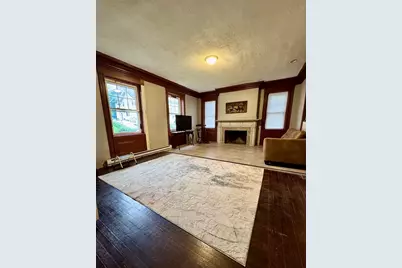 54 Ridgewood Pl, Springfield, MA 01103 - Photo 3