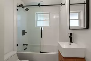 31 Wardwell Ave, Lynn, MA 01902 - Photo 5