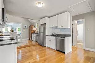 104 Seaview Dr, Plymouth, MA 02360 - Photo 19