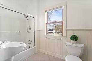 14 Hawthorne St, Norwood, MA 02062 - Photo 9