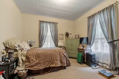 125 Cross St, Southbridge, MA 01550 - Photo 11