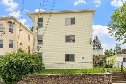 125 Cross St, Southbridge, MA 01550 - Photo 1