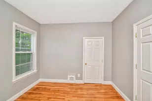 352 Norfolk St, Boston, MA 02124 - Photo 9