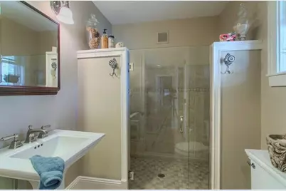 34 Emerald St, Winchendon, MA 01475 - Photo 17