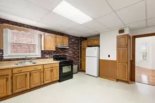 10 Richard St, Lynn, MA 01905 - Photo 7