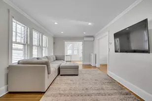 10 Dexter Rd, Lexington, MA 02420 - Photo 3