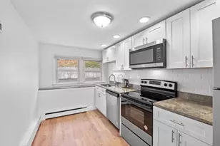 121 Cambridge Rd, Woburn, MA 01801 - Photo 9