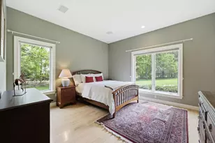 33 Labrie Ln, Holyoke, MA 01040 - Photo 21