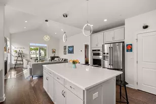 38 Phoebe St, Methuen, MA 01844 - Photo 15
