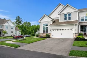38 Phoebe St, Methuen, MA 01844 - Photo 3