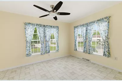 4 Fairway Drive, Brockton, MA 02301 - Photo 15