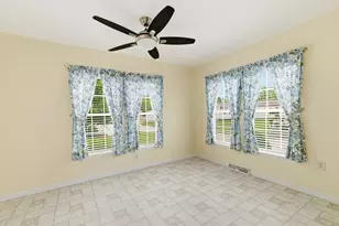 4 Fairway Dr, Brockton, MA 02301 - Photo 15