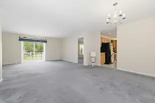 4 Fairway Dr, Brockton, MA 02301 - Photo 7