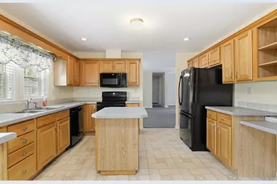 4 Fairway Drive, Brockton, MA 02301 - Photo 11