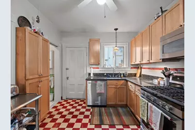 61 Central St, Somerville, MA 02143 - Photo 5