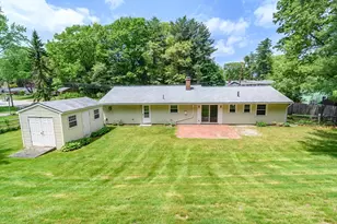 33 Eisenhower Rd, Framingham, MA 01701 - Photo 17