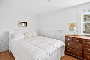 14 School St, Falmouth, MA 02543 - Photo 35