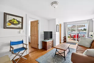 14 School St, Falmouth, MA 02543 - Photo 33