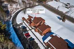 242 N East St, Amherst, MA 01002 - Photo 21