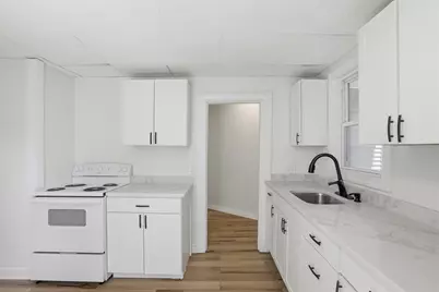 121 Glendale St #1, Everett, MA 02149 - Photo 15