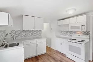 121 Glendale St, Everett, MA 02149 - Photo 13