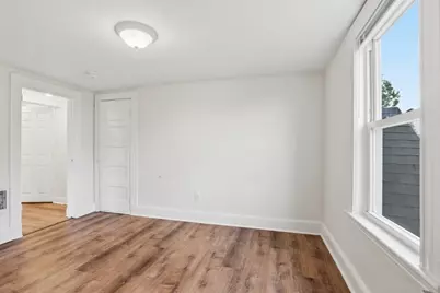 121 Glendale St #3, Everett, MA 02149 - Photo 5