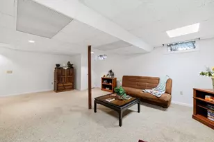 189 Seymour Ave, Springfield, MA 01109 - Photo 25