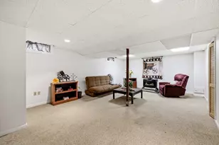 189 Seymour Ave, Springfield, MA 01109 - Photo 23