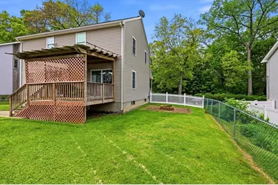 189 Seymour Ave, Springfield, MA 01109 - Photo 33