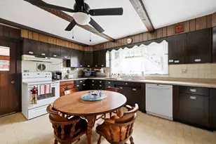 107 South St, East Brookfield, MA 01515 - Photo 9