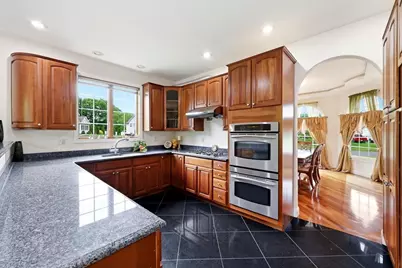 125 Lennys Way, West Springfield, MA 01089 - Photo 5