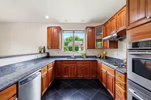 125 Lenny's Way, West Springfield, MA 01089 - Photo 11