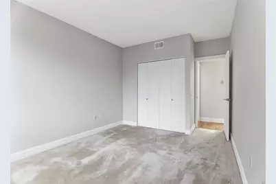 34 Sumner Ave #210, Springfield, MA 01108 - Photo 13