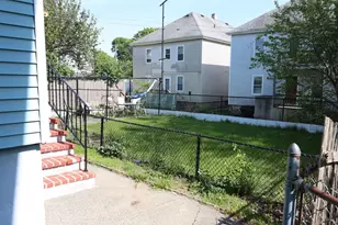 392-394 Shaw St, New Bedford, MA 02745 - Photo 5