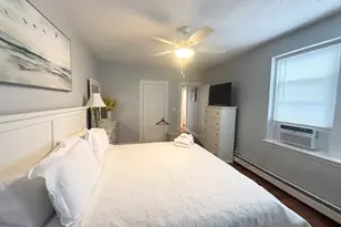 15 Ives St, Beverly, MA 01915 - Photo 9