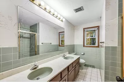 19 Williston Dr, Longmeadow, MA 01106 - Photo 27