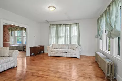 8 Tremont St, Maynard, MA 01754 - Photo 7