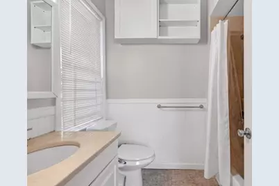 12 Schiller St, Boston, MA 02130 - Photo 5