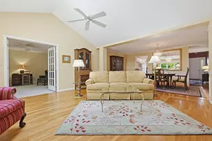 6 Ashley Way, Westborough, MA 01581 - Photo 5