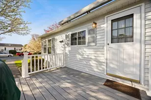 2 Ridgewood Cir, Bridgewater, MA 02324 - Photo 9