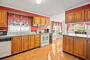 2 Ridgewood Cir, Bridgewater, MA 02324 - Photo 27