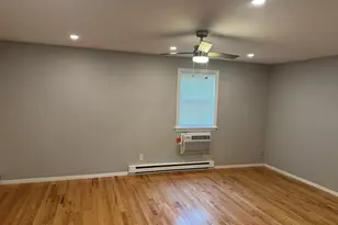 180 Main St, Bridgewater, MA 02324 - Photo 3