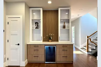 270 Derby St, Newton, MA 02465 - Photo 5