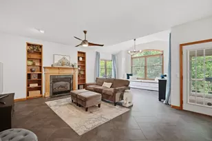331 Hadley St, South Hadley, MA 01075 - Photo 11
