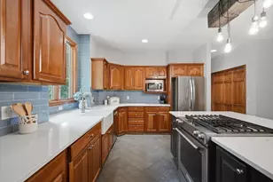 331 Hadley St, South Hadley, MA 01075 - Photo 5