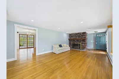 40 Bennets Neck Dr, Bourne, MA 02559 - Photo 7