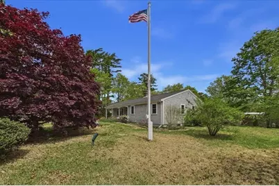 40 Bennets Neck Dr, Bourne, MA 02559 - Photo 23